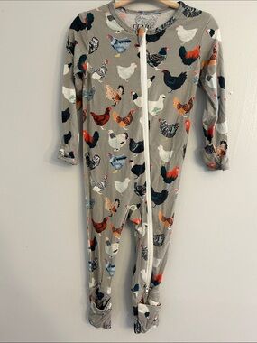 Gray Chickens Print Zip-Up Footed Pajamas 9-12 Mnths Scainf  Bamboo